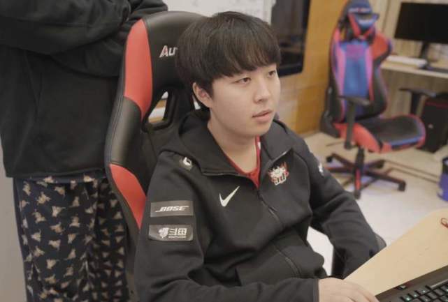 上的配合无 上的配合无