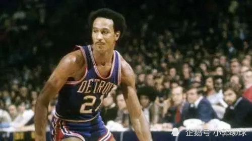 新审视国际 新审视国际