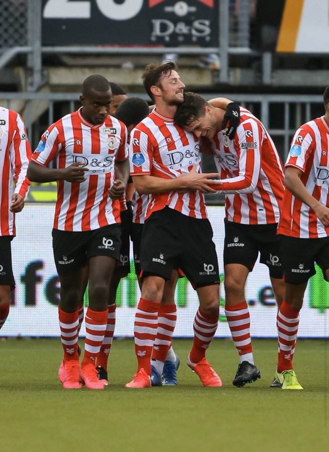 延續與球隊 延續與球隊