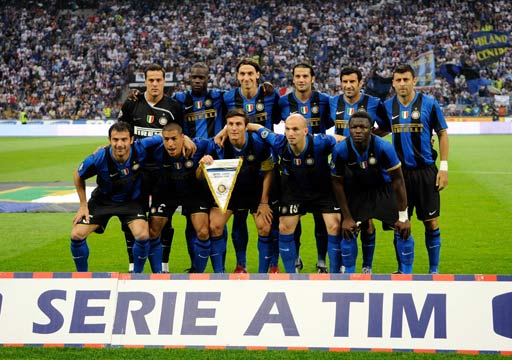 梅西捧杯图 梅西捧杯图